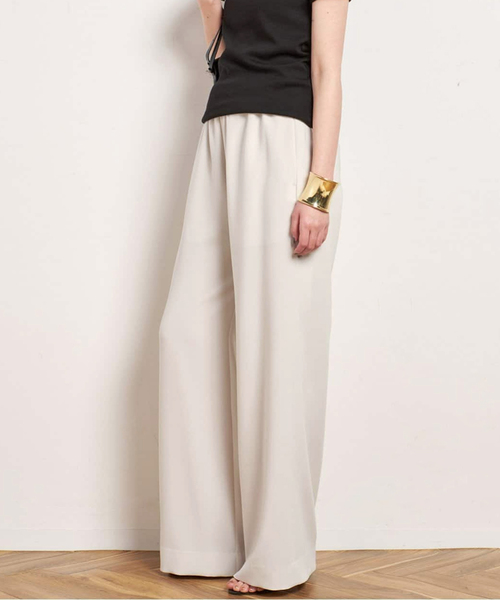 AP STUDIO（エーピーストゥディオ）の「*ソフィアイージーパンツ（スラックス・レディース・ベージュ/ブラック・34/36/38/40）」の3枚目の写真