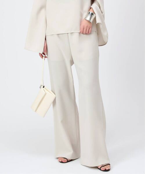 AP STUDIO（エーピーストゥディオ）の「*ソフィアイージーパンツ（スラックス・レディース・ベージュ/ブラック・34/36/38/40）」の18枚目の写真