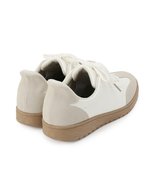 SHOO・LA・RUE（シューラルー）の「【シュッと履ける】シンプルスニーカー（スニーカー・レディース・シルバー/ブラック/アイボリー・45/35）」の7枚目の写真