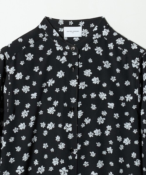 UNITED ARROWS（ユナイテッドアローズ）の「プリント シャツワンピース ‐ウォッシャブル‐（ワンピース・レディース・ブラック/ネイビー・38/36）」の4枚目の写真