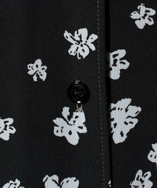 UNITED ARROWS（ユナイテッドアローズ）の「プリント シャツワンピース ‐ウォッシャブル‐（ワンピース・レディース・ブラック/ネイビー・38/36）」の8枚目の写真
