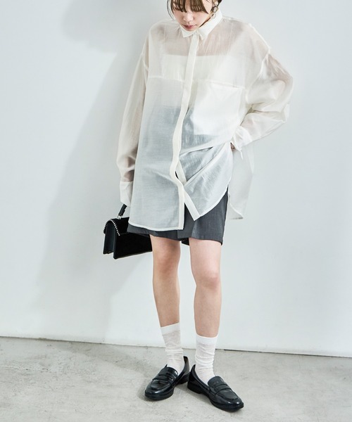 Fashion Letter(ファッションレター)の「ビッグサイズシルエット シアーシャツ(シャツ/ブラウス・レディース・ブラック/アイボリー/イエロー/ベージュ・M)」の7枚目の写真