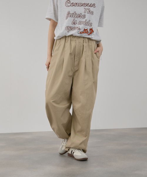 NAVY(ネイビー)の「NAVY チノワイドタックパンツ(チノパンツ・レディース・ブラック/ベージュ・M/L)」の14枚目の写真