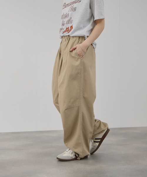 NAVY(ネイビー)の「NAVY チノワイドタックパンツ(チノパンツ・レディース・ブラック/ベージュ・M/L)」の15枚目の写真