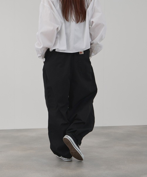 NAVY(ネイビー)の「NAVY チノワイドタックパンツ(チノパンツ・レディース・ブラック/ベージュ・M/L)」の11枚目の写真