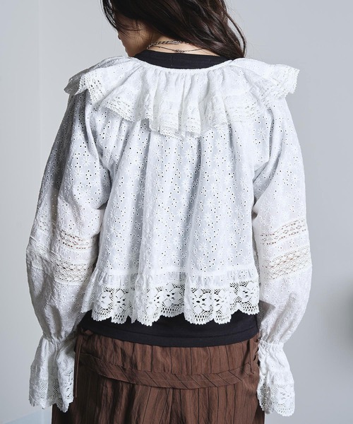 ROSE BUD（ローズバッド）の「(mag.by c)COTTON EMBROIDERY L/S FRILL SHIRT（シャツ/ブラウス・レディース・ホワイト/ブラック・ONE SIZE）」の13枚目の写真