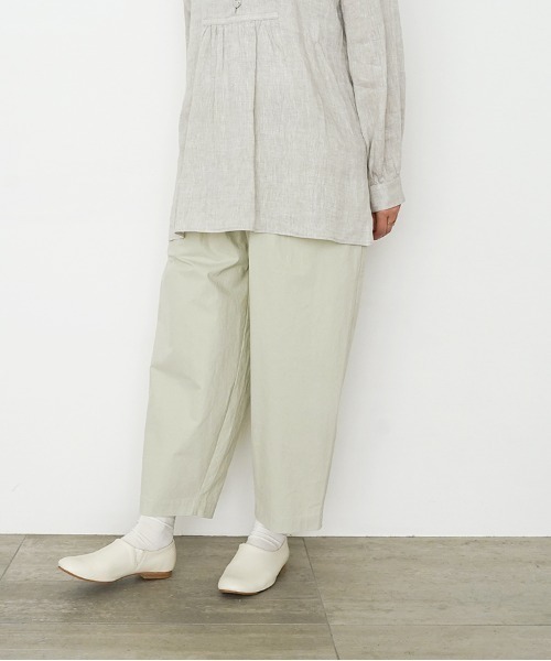 オローネ(オローネ)の「アライザラシニューバルーンパンツ(その他パンツ・レディース・ブルーグレー/ライトグリーン/ライトグレー/ブラウン系その他・FREE)」の21枚目の写真