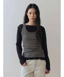 UNNOUT（アナウト）の「DELICATE SCOOP NECK SLEEVELESS SHIRT CHARCOAL（Tシャツ/カットソー）」