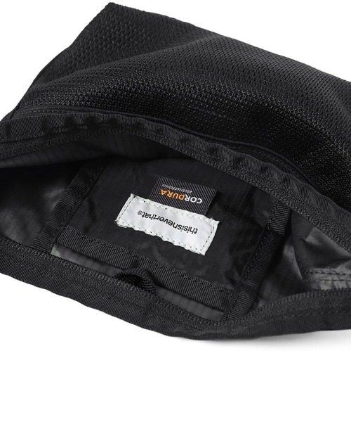 thisisneverthat(ディスイズネバーザット)の「UL Mini Bag(ショルダーバッグ・メンズ・ブラック/オフホワイト・FREE)」の6枚目の写真