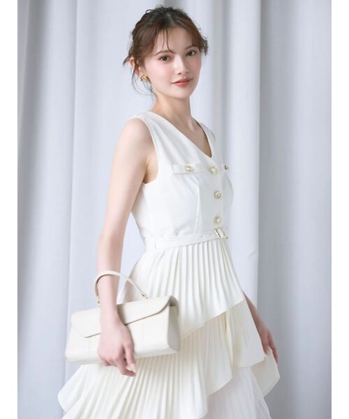 dazzlin(ダズリン)の「アシメプリーツジレワンピース(ワンピース・レディース・チャコールグレー/オフホワイト/インディゴブルー・MEDIUM/SMALL)」の4枚目の写真