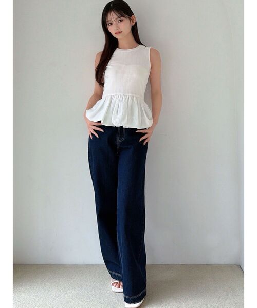 RESEXXY(リゼクシー)の「ラッフルペプラムカットトップス(Tシャツ/カットソー・レディース・ホワイト/グレー/ブラック・FREE)」の11枚目の写真