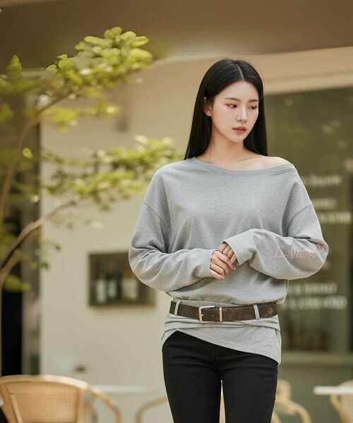 FRANTICSERVICE(フランティックサービス)の「ワンショルダーシャーリングロングスリーブ - メランジグレー(Tシャツ/カットソー・レディース・ライトグレー・FREE)」の8枚目の写真