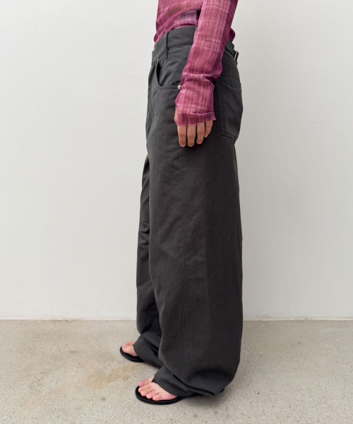 DIAGONAL（ダイアゴナル）の「CURVED STURDY TROUSERS (dark grey)（その他パンツ・レディース・その他・SMALL/MEDIUM）」の10枚目の写真
