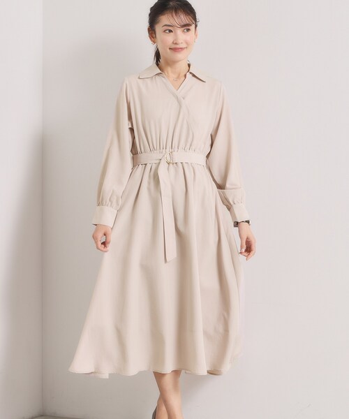 ITS'DEMO（イッツデモ）の「【UVケア／洗濯機OK】カシュクールワンピース（ワンピース・レディース・ブラウン系/ネイビー/ナチュラル・00）」の2枚目の写真