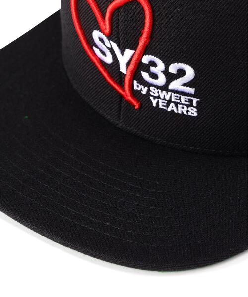 SY32 by SWEET YEARS（エスワイサーティトゥバイスィートイヤーズ）の「SY32 by SWEET YEARS /エスワイサーティトゥ バイ スィートイヤーズ/HEART MIX LOGO SNAPBACK CAP（キャップ・メンズ・ブラック・F）」の5枚目の写真