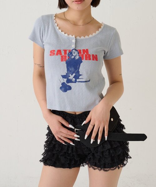 WHO'S WHO gallery（フーズフーギャラリー）の「シャーロットパターンメッシュS/Sトップス（Tシャツ/カットソー・レディース・オフホワイト/イエロー/ピンク/サックスブルー/ブラック・FREE）」の3枚目の写真