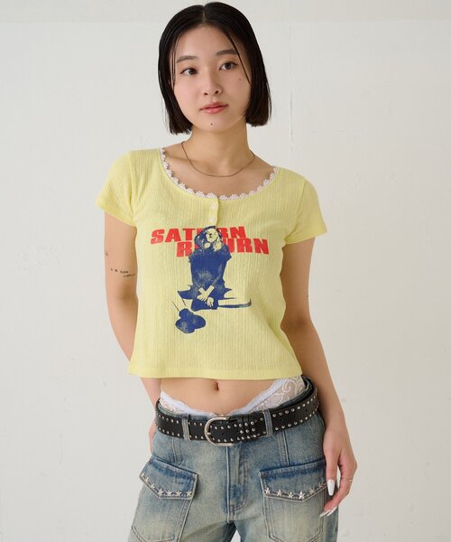 WHO'S WHO gallery（フーズフーギャラリー）の「シャーロットパターンメッシュS/Sトップス（Tシャツ/カットソー・レディース・オフホワイト/イエロー/ピンク/サックスブルー/ブラック・FREE）」の12枚目の写真