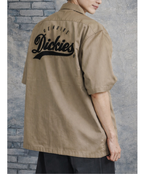 Dickies（ディッキーズ）の「【neos】GENUINE DICKIES ジェニュイン ディッキーズ ツイル オープンカラー 半袖 ワークシャツ バック刺繍 ビッグロゴ ルーズシルエット メンズ（シャツ/ブラウス・メンズ・チャコールグレー/ブラック/カーキ/ベージュ・MEDIUM/LARGE/X-LARGE）」の3枚目の写真