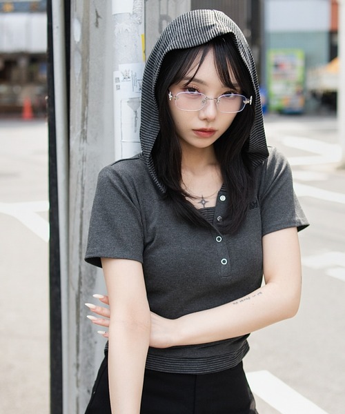 WEGO(ウィゴー)の「WEGO/レイヤードドッキングフードT(Tシャツ/カットソー・レディース・ホワイト/杢グレー・FREE)」の2枚目の写真