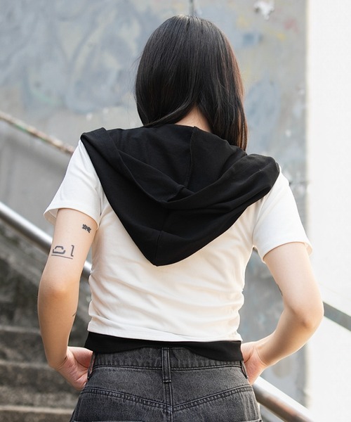 WEGO(ウィゴー)の「WEGO/レイヤードドッキングフードT(Tシャツ/カットソー・レディース・ホワイト/杢グレー・FREE)」の6枚目の写真