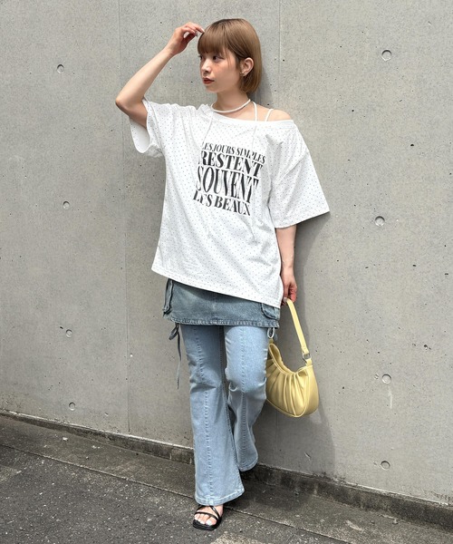 tiptop(ティップトップ)の「チョーカー付きワンショルBIGTシャツ(Tシャツ/カットソー・レディース・ブラック/オフホワイト/チャコールグレー/ホワイト系その他・FREE)」の22枚目の写真