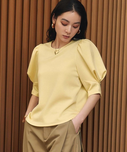 ELFRANK(エルフランク)の「ダンボールタックスリーブ半袖カットソー 洗える(Tシャツ/カットソー・レディース・ブラック/オフホワイト/イエロー・M/L)」の3枚目の写真