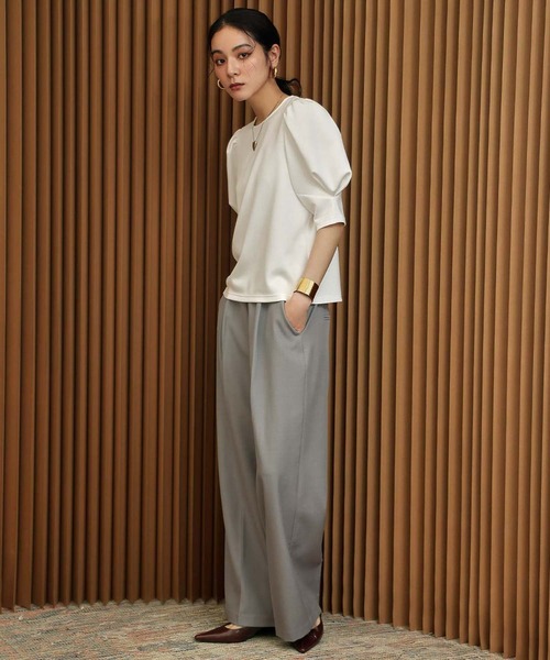 ELFRANK(エルフランク)の「ダンボールタックスリーブ半袖カットソー 洗える(Tシャツ/カットソー・レディース・ブラック/オフホワイト/イエロー・M/L)」の4枚目の写真