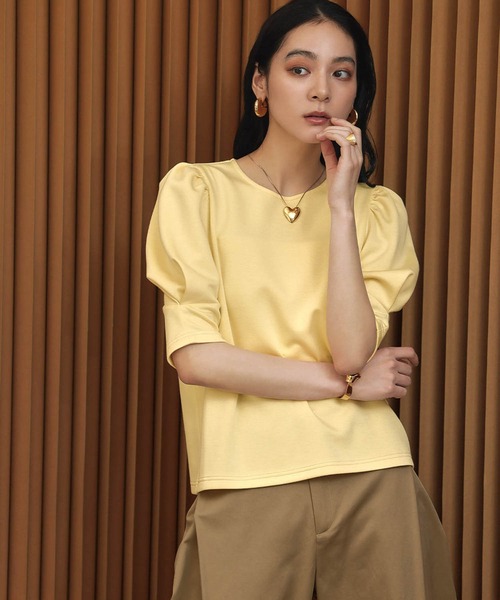 ELFRANK(エルフランク)の「ダンボールタックスリーブ半袖カットソー 洗える(Tシャツ/カットソー・レディース・ブラック/オフホワイト/イエロー・M/L)」の17枚目の写真