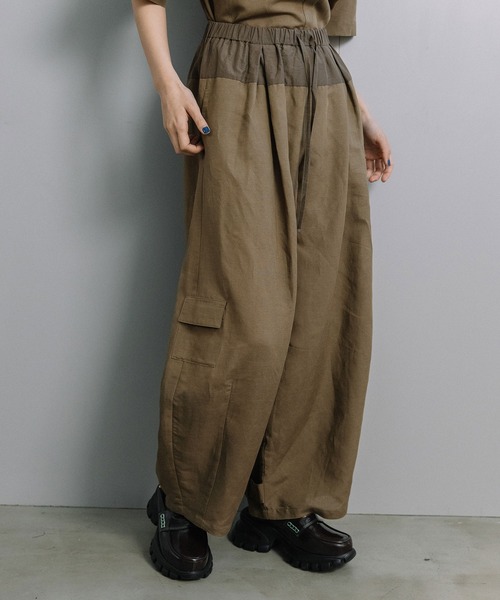 MARECHAL TERRE(マルシャルテル)の「コクーンパンツ(その他パンツ・レディース・ネイビー/カーキ/グレイッシュベージュ/ブラック・MEDIUM)」の3枚目の写真