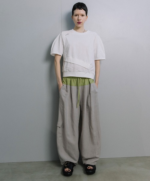 MARECHAL TERRE(マルシャルテル)の「コクーンパンツ(その他パンツ・レディース・ネイビー/カーキ/グレイッシュベージュ/ブラック・MEDIUM)」の8枚目の写真