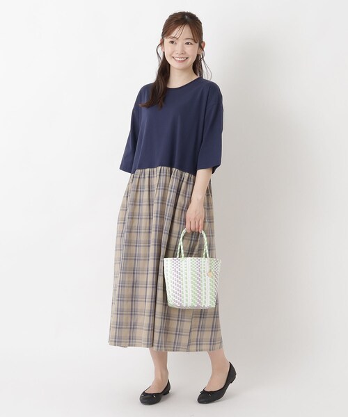 one'sterrace（ワンズテラス）の「TSL メルカドミニトート（トートバッグ・レディース・ブラック系8/ネイビー系5/ホワイト系9・99）」の14枚目の写真