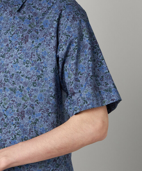 COMME CA MEN(コムサメン)の「かすれ花柄プリント 半袖シャツ(シャツ/ブラウス・メンズ・ネイビー/チャコールグレー・S/M/L)」の16枚目の写真
