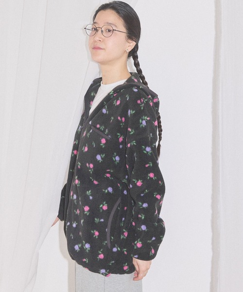 fig London(フィグロンドン)の「Rosie zip blouson(ブルゾン・レディース・ブラック/ブルー・FREE)」の12枚目の写真