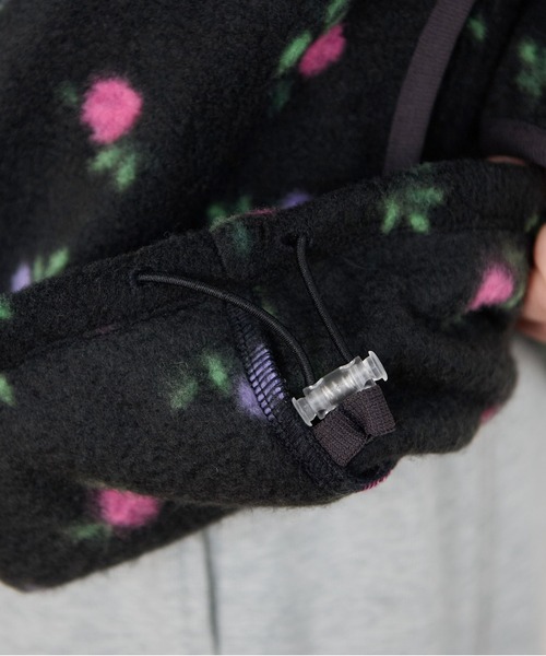fig London(フィグロンドン)の「Rosie zip blouson(ブルゾン・レディース・ブラック/ブルー・FREE)」の6枚目の写真