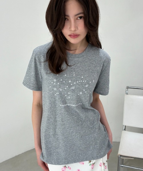 FUULLY STUDIO(フーリィーステューディオ)の「スタープリントTEE(Tシャツ/カットソー・レディース・ホワイト/グレー・FREE)」の2枚目の写真