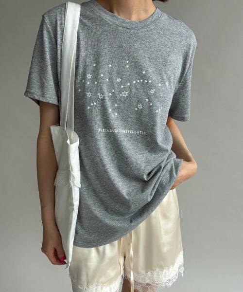 FUULLY STUDIO(フーリィーステューディオ)の「スタープリントTEE(Tシャツ/カットソー・レディース・ホワイト/グレー・FREE)」の19枚目の写真