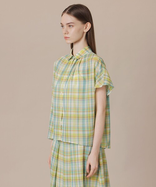 MACKINTOSH LONDON（マッキントッシュ ロンドン）の「【婦人画報6月号掲載】ハイツイストワッシャーブラウス（シャツ/ブラウス・レディース・グリーン/ベージュ/ブラック・38）」の8枚目の写真