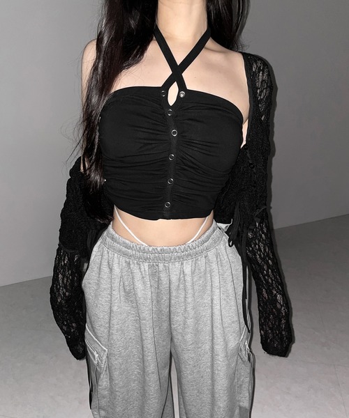 me+em select(ミームセレクト)の「【 2color 】ホルターネックスナップボタンギャザーベアトップ / halter neck snap button gathered bare top(チューブトップ・レディース・ホワイト/ブラック・FREE)」の8枚目の写真