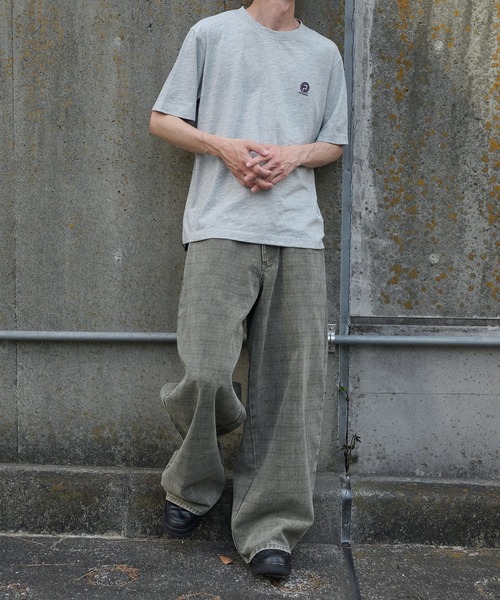 Perushu（ペルーシュ）の「ONE-POINT EMBROIDERY SLUB T SHIRT／ワンポイント刺繍ロゴスラブTシャツ（Tシャツ/カットソー・メンズ・ブラック/グレー/オフホワイト・MEDIUM/LARGE）」の16枚目の写真