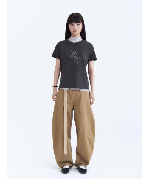 BIBORA（ビボラ）の「HORSE Tシャツ（チャコール）（Tシャツ/カットソー・レディース・その他・FREE）」の2枚目の写真