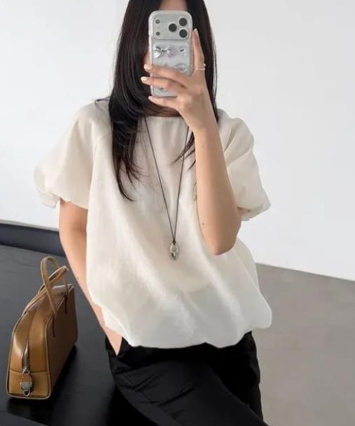 semplice(センプリチェ)の「Tシャツ【韓国ファッション】(Tシャツ/カットソー・レディース・グレー/ベージュ・F)」の5枚目の写真