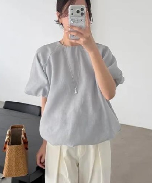 semplice(センプリチェ)の「Tシャツ【韓国ファッション】(Tシャツ/カットソー・レディース・グレー/ベージュ・F)」の13枚目の写真