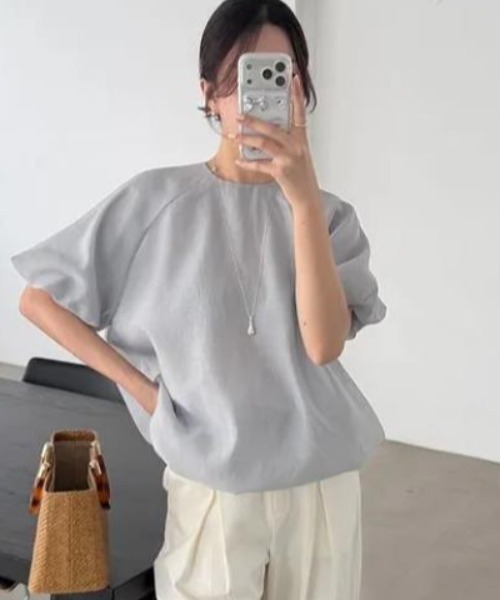 semplice(センプリチェ)の「Tシャツ【韓国ファッション】(Tシャツ/カットソー・レディース・グレー/ベージュ・F)」の11枚目の写真