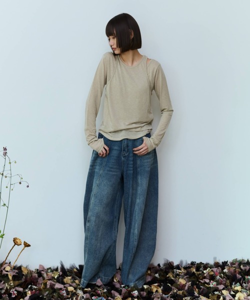 flaeu(フラユ)の「Slub Layered Pullover(Tシャツ/カットソー・レディース・ベージュ/チャコールグレー・FREE)」の13枚目の写真