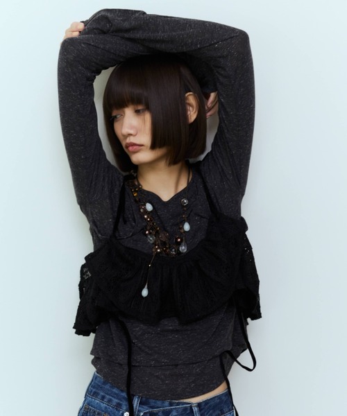flaeu(フラユ)の「Slub Layered Pullover(Tシャツ/カットソー・レディース・ベージュ/チャコールグレー・FREE)」の7枚目の写真