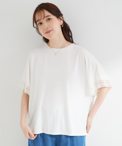 SHOO・LA・RUE（シューラルー）の「【ひんやり/UV】お袖レースが上品 ゆったりとろみトップス（Tシャツ/カットソー・レディース・ブラック/キャメル/ブルー系その他/サックスブルー/ホワイト/ベージュ・00）」の17枚目の写真