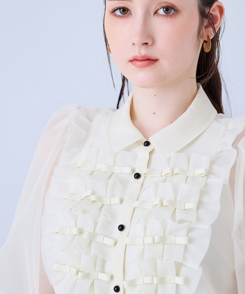 Audie a Muses（オーディアミューズ）の「リボン付きブラウス（シャツ/ブラウス・レディース・ブラック/オフホワイト・38/42）」の9枚目の写真