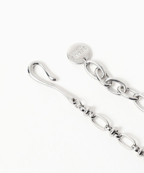BEAMS HEART(ビームスハート)の「ロゴプレート チェーンブレスレット(ブレスレット・レディース・その他/ゴールド/シルバー・ONE SIZE)」の5枚目の写真