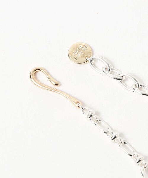 BEAMS HEART(ビームスハート)の「ロゴプレート チェーンブレスレット(ブレスレット・レディース・その他/ゴールド/シルバー・ONE SIZE)」の7枚目の写真