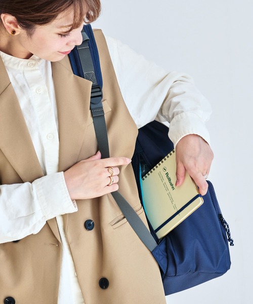 BALMORAL(バルモラル)の「BALMORAL 大容量・多収納リュックサック 撥水 30L(バックパック/リュック・レディース・ネイビー系/スモークピンク/その他1/ダークグレー/ブラック/グレイッシュベージュ・FREE)」の17枚目の写真